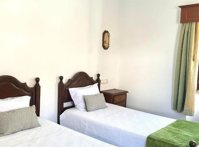 Bed & Breakfast Alojamento Thermal Romano